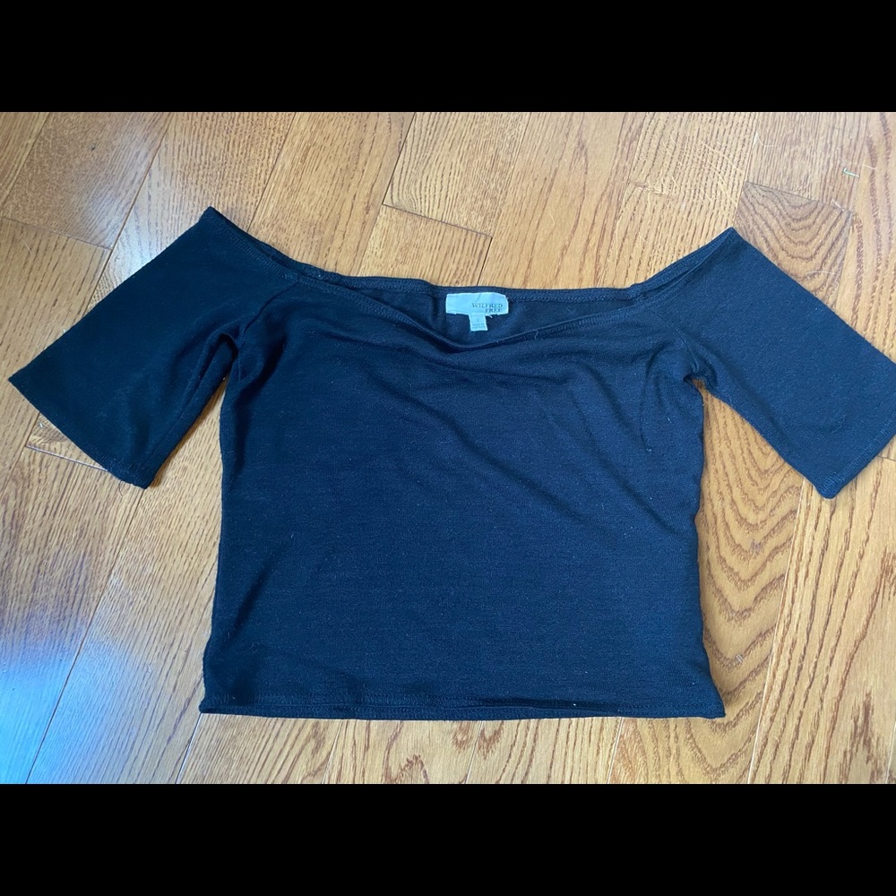 Wilfred free off shoulder top